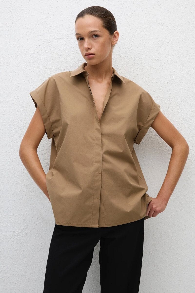 RELAXED SLEEVELESS SHIRT-STONE Tops Matteau 