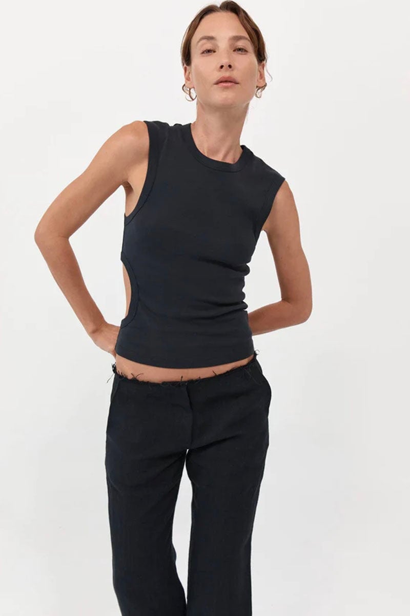 ORGANIC COTTON CUT OUT TANK-BLACK Tops ST AGNI 