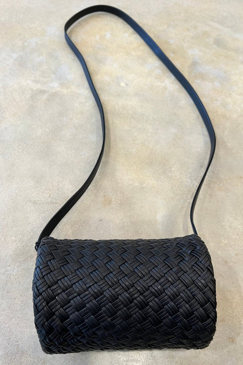 WOVEN CONNOLO SLING POUCH-BLACK Handbags ST AGNI 