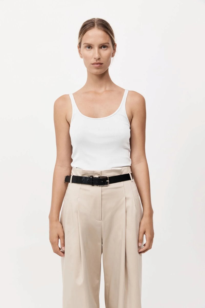 ORGANIC COTTON SLIM SCOOP TANK-WHITE Tops ST AGNI 