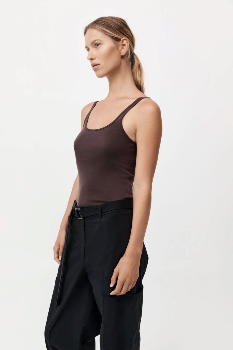 ORGANIC COTTON SLIM SCOOP TANK-RAISIN Tops ST AGNI 