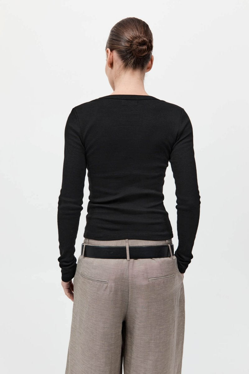 ORGANIC COTTON LONG SLEEVE TOP-JET BLACK Tops ST AGNI 