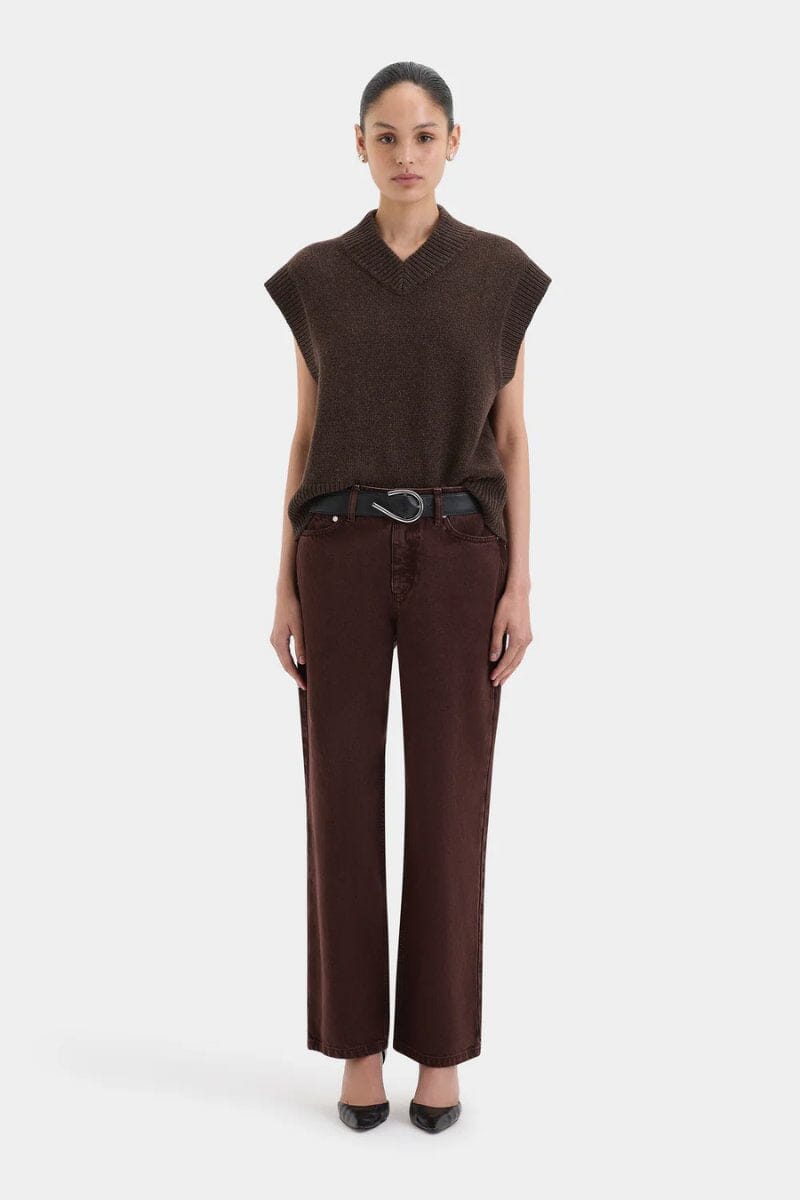 CLASSIC STRAIGHT LEG JEAN-PLUM Denim SIR. 