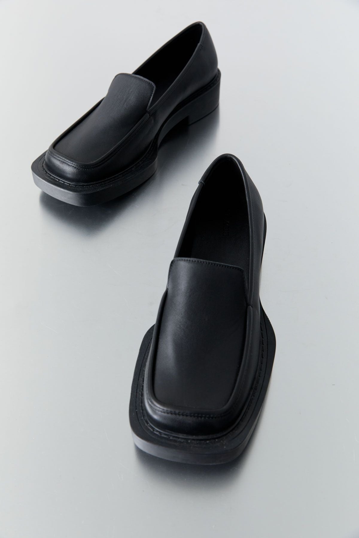 Black fox hot sale shoes